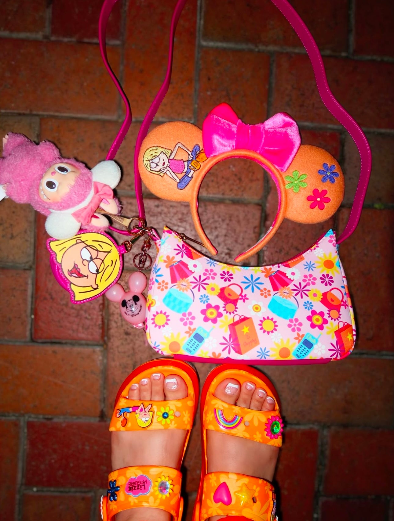 Liz MG (Orange)