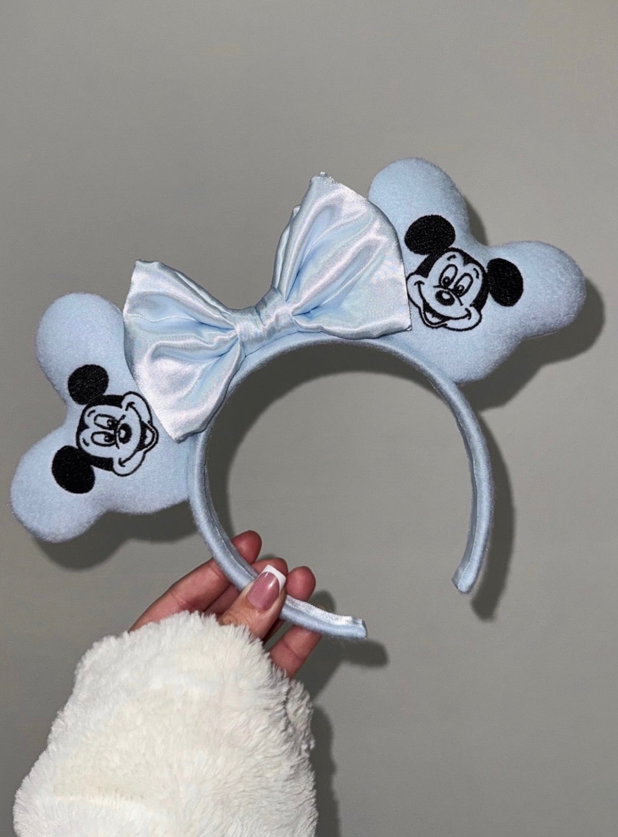 The Mouse Balloon Ears